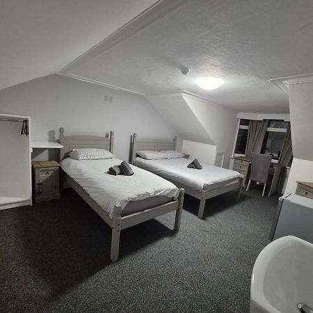 The Queens Hotel Cardenden 外观 照片